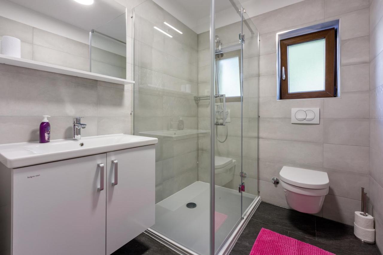 Anton 3 Apartment Криквеница Екстериор снимка